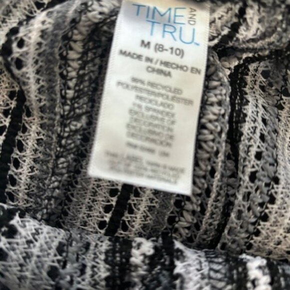 TIME AND TRU - Women's Crochet Coverup Pants - Size Medium - Picture 7 of 7